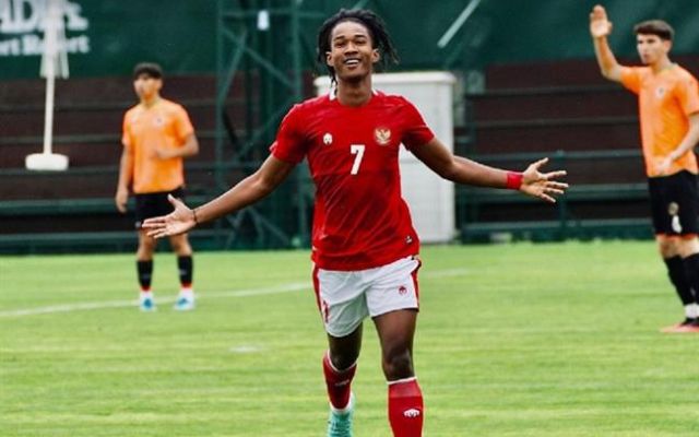soi kèo Brunei và Indonesia